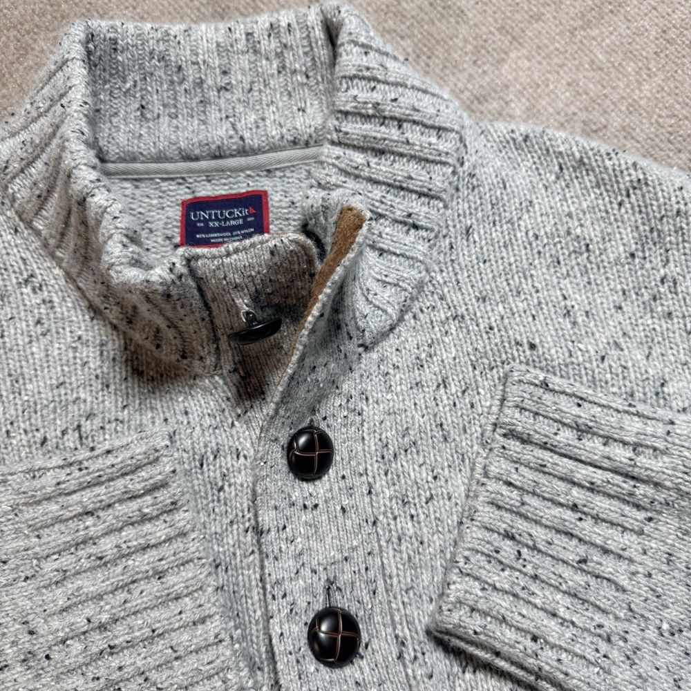 UNTUCKit Sweater Mens 2XL Gray Lambswool Mock Neck Button Henley Pullover EUC